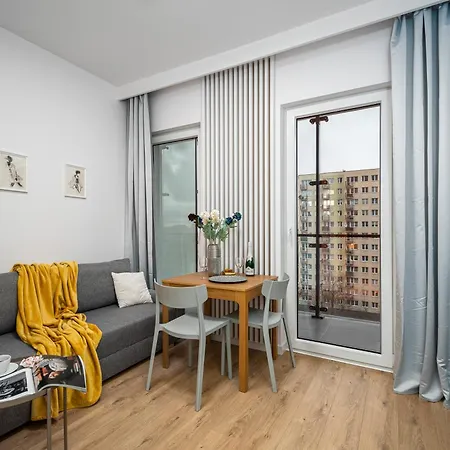 Apartamenty 24H Kasprzaka Warsaw Exterior photo