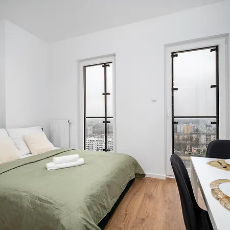 Apartamenty 24H Kasprzaka Warsaw Exterior photo
